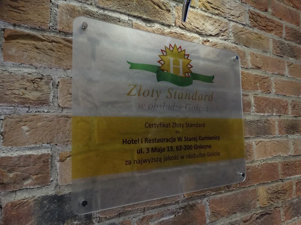 Hotel W Starej Kamienicy Gniezno Exterior foto