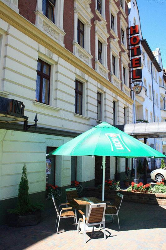 Hotel W Starej Kamienicy Gniezno Exterior foto