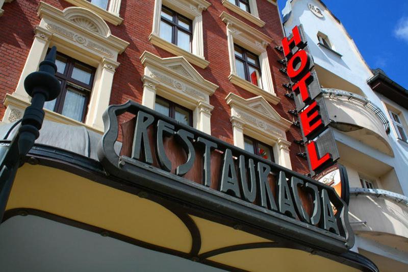 Hotel W Starej Kamienicy Gniezno Exterior foto